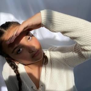 Meet your Posher, Ania